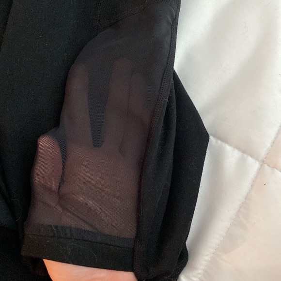 Fabletics Leggings - Picture 4 of 4